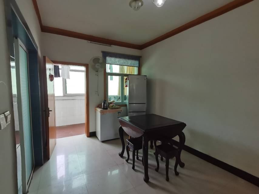 市中心地段中心花园149.68平三房出售 二手房