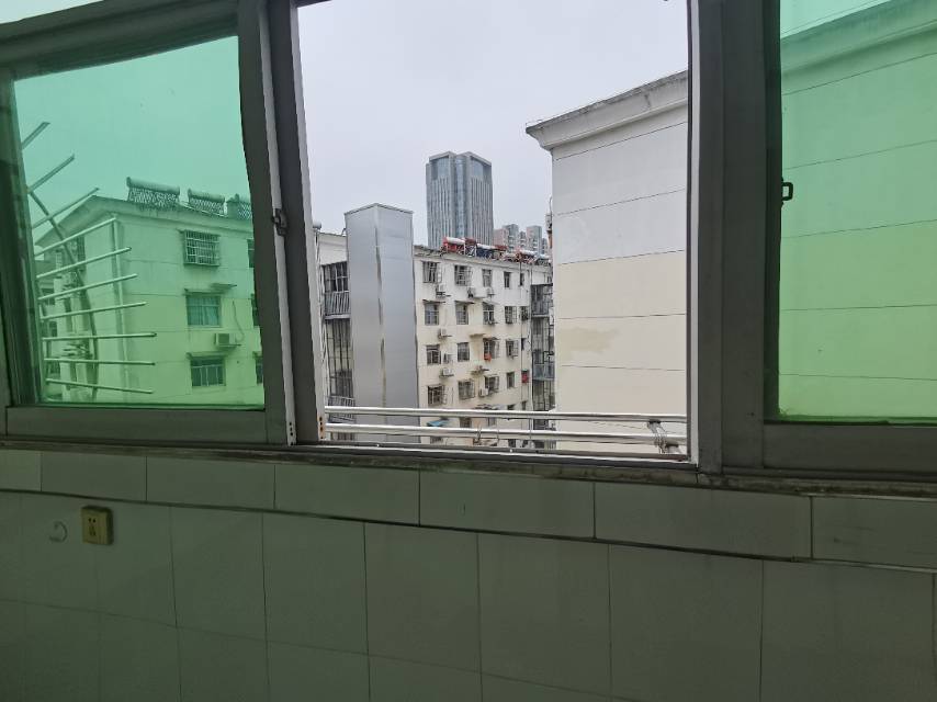 市中心地段中心花园149.68平三房出售 二手房