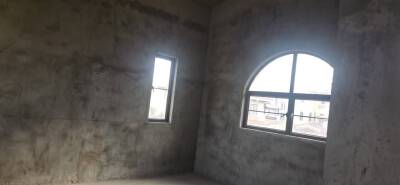 中航城庐山云岭，6室2厅4卫，233.34㎡，售价210.00万