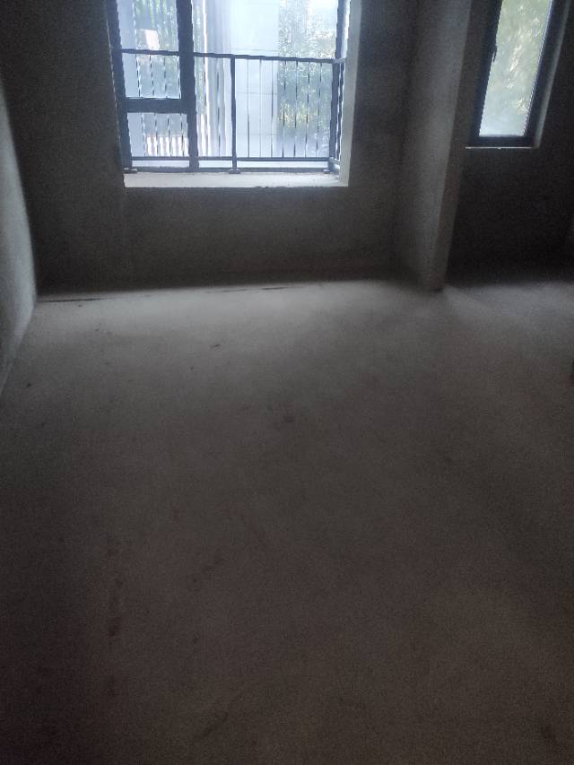 新加坡国际健康城，3室2厅2卫，119.62㎡，毛坯，售价85.8万 二手房