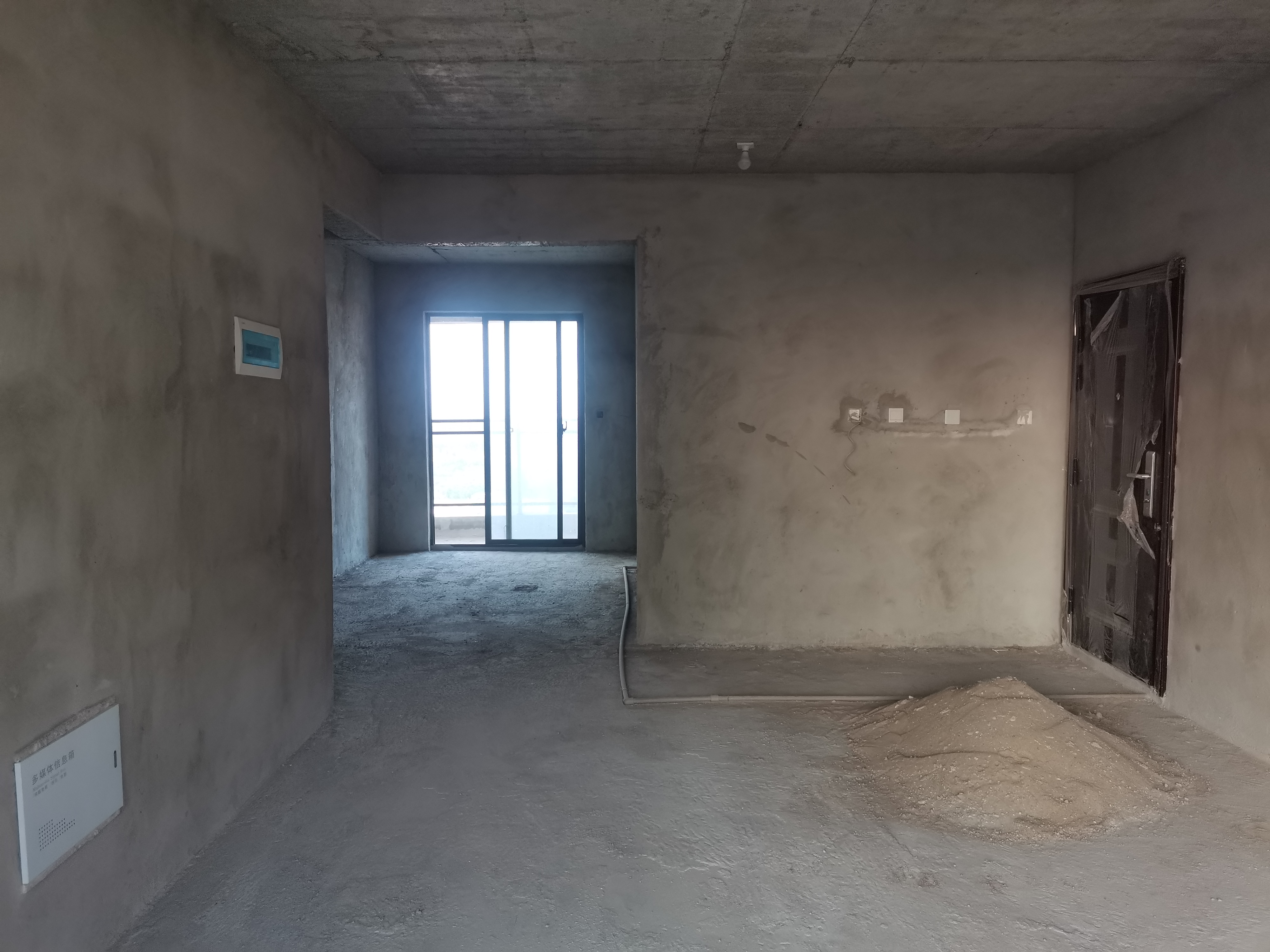 荷塘新城，超大三房，黄金楼层，129.6平仅需49万 二手房