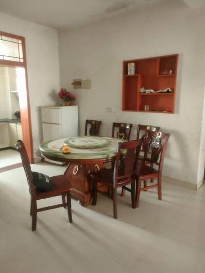 益和花园雅士居，3室2厅1卫，125.00㎡，简装，租金850元/月