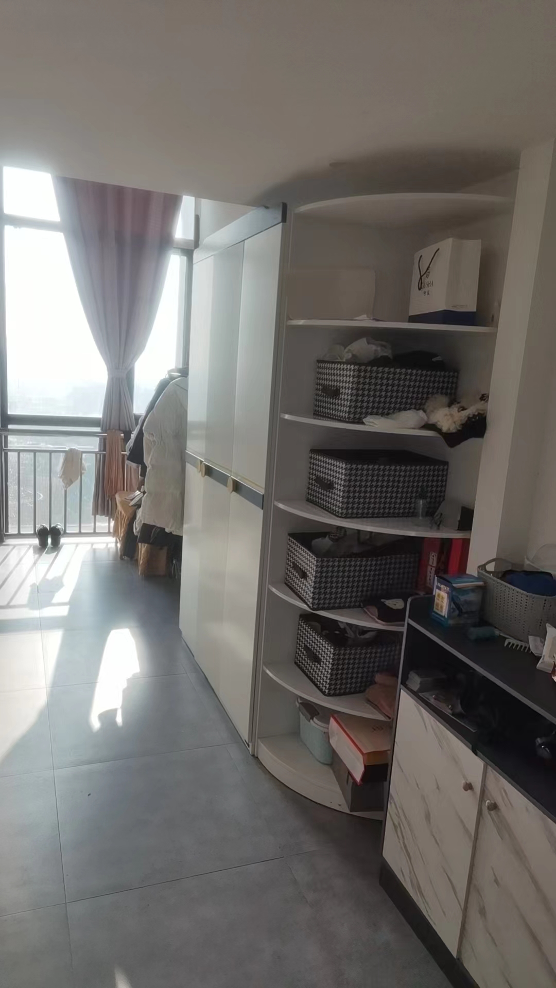 学府广场公寓，1室1厅1卫，36.66㎡，精装，售价16万 二手房