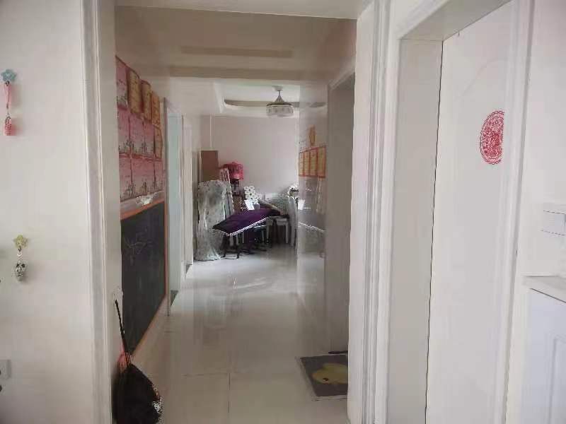 金色阳光，3室2厅1卫，117㎡，毛坯，售价58万 二手房