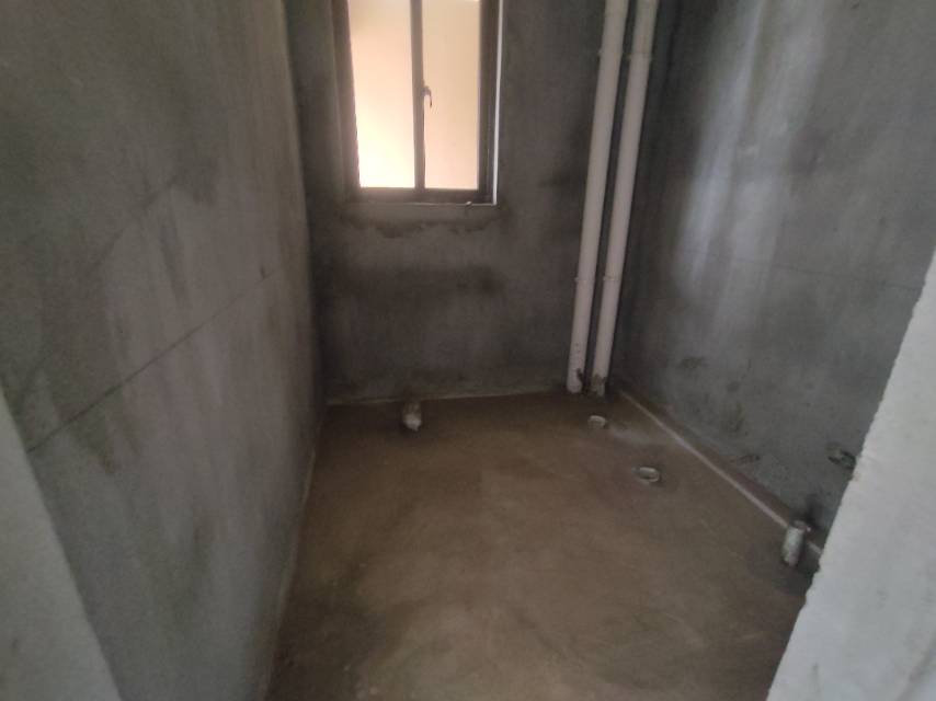 上海城，2室2厅1卫，86.73㎡，毛坯，售价32.00万 二手房