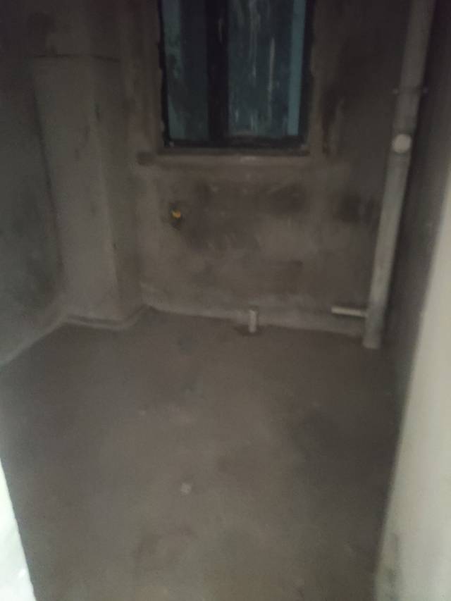 新加坡国际健康城，3室2厅1卫，97.97㎡，毛坯，售价42万 二手房