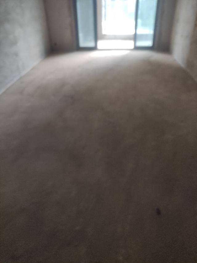 新加坡国际健康城，3室2厅1卫，97.97㎡，毛坯，售价42万 二手房