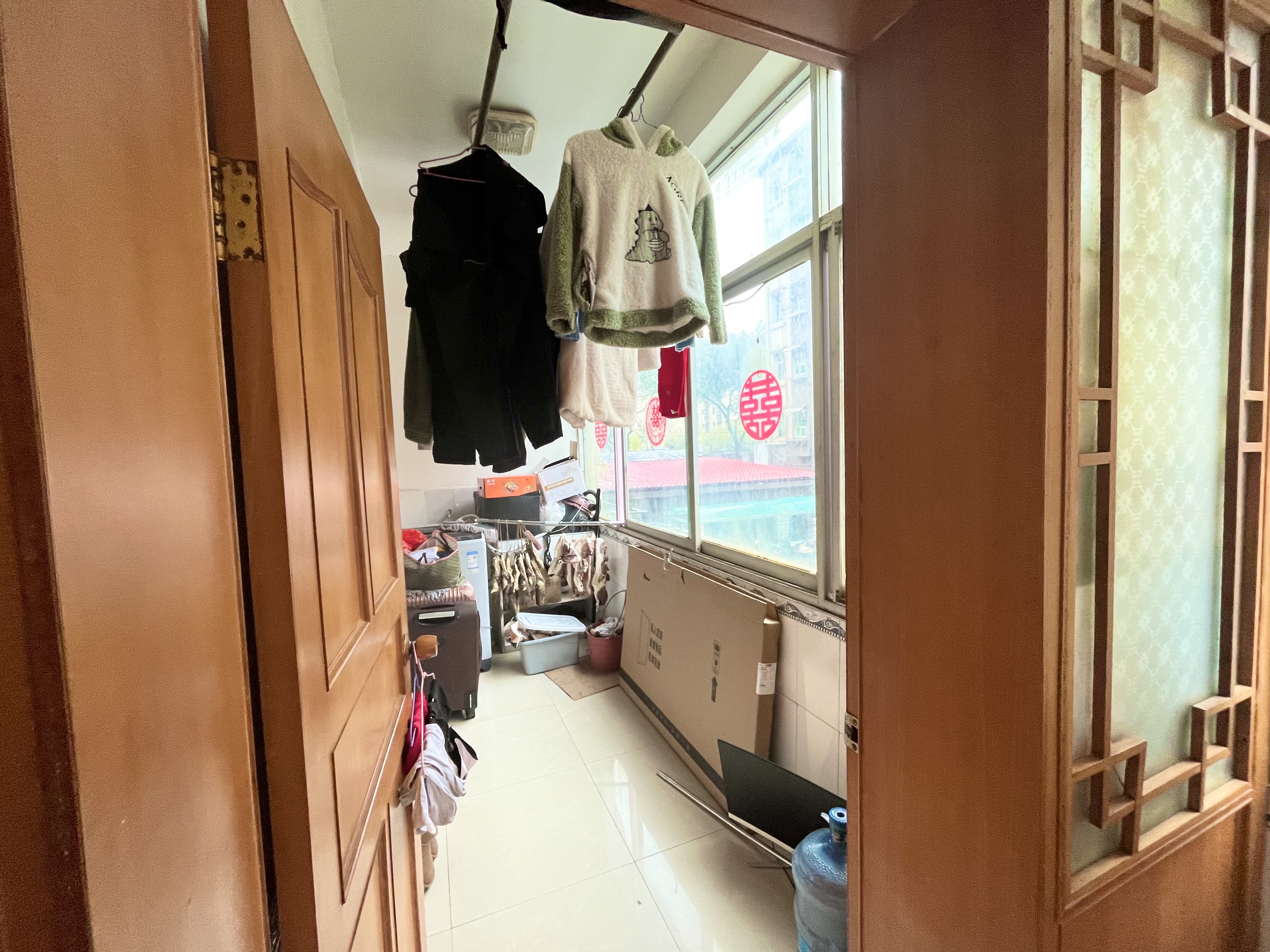 葡萄园小区，2室2厅1卫，93.63㎡，简装，售价25万 二手房