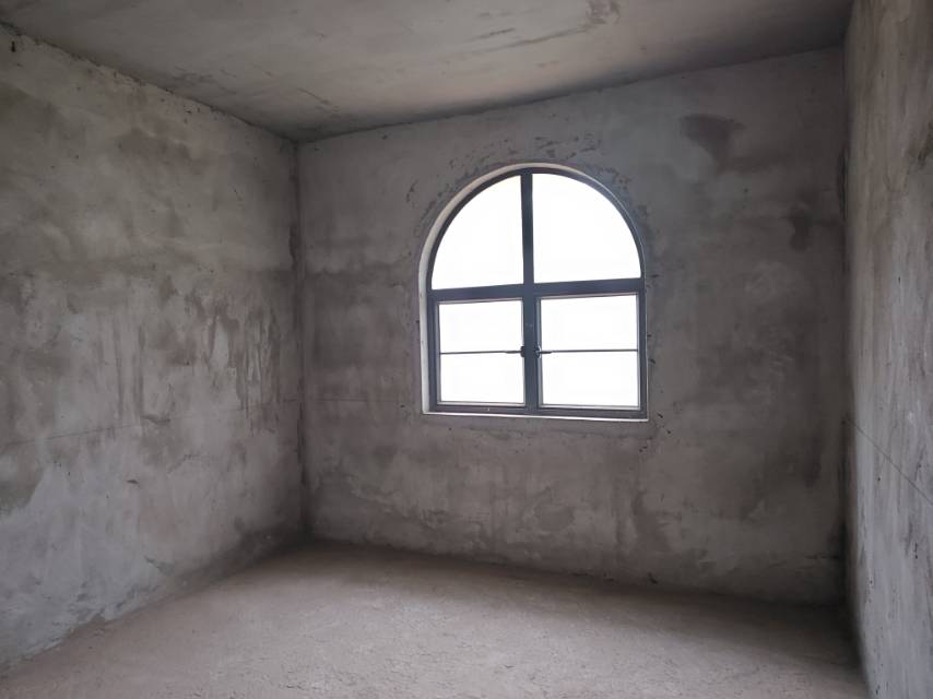 中航城庐山云岭，4室2厅2卫，229㎡，毛坯，售价200万 二手房