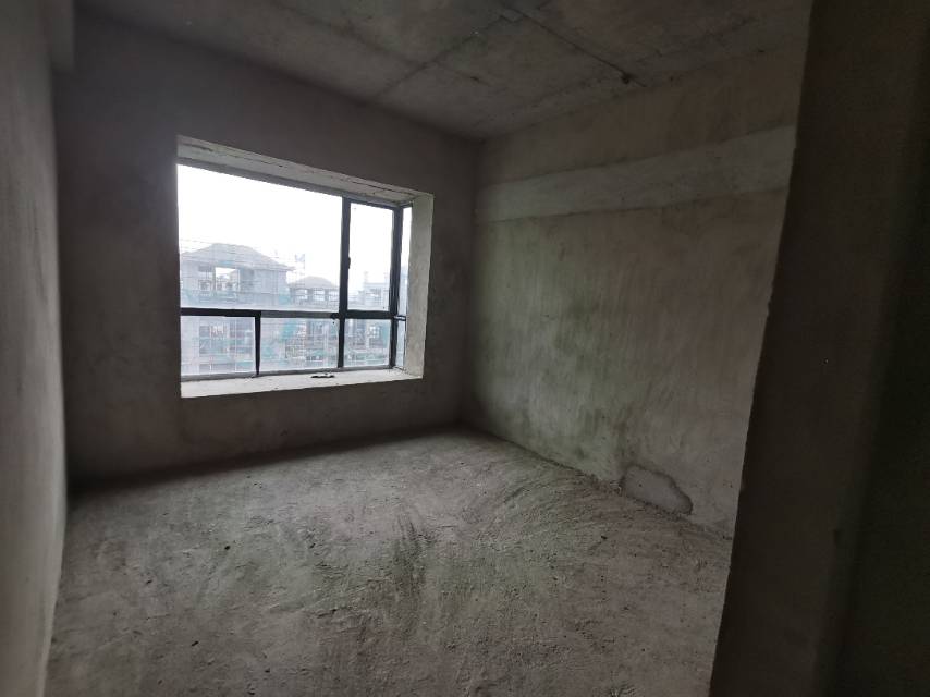 雅悦华府玺园，2室2厅1卫，87.13㎡，毛坯，售价28万 二手房