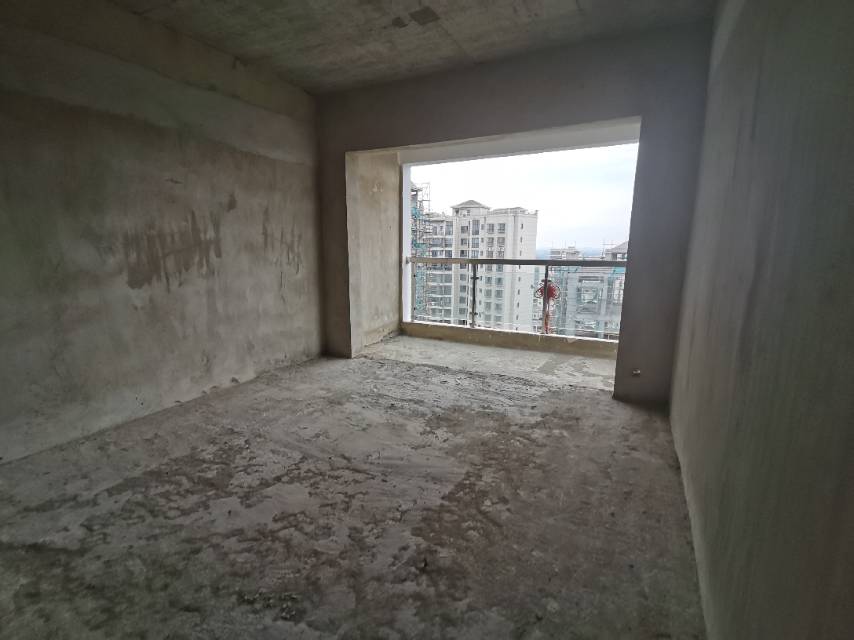 雅悦华府玺园，2室2厅1卫，87.13㎡，毛坯，售价28万 二手房