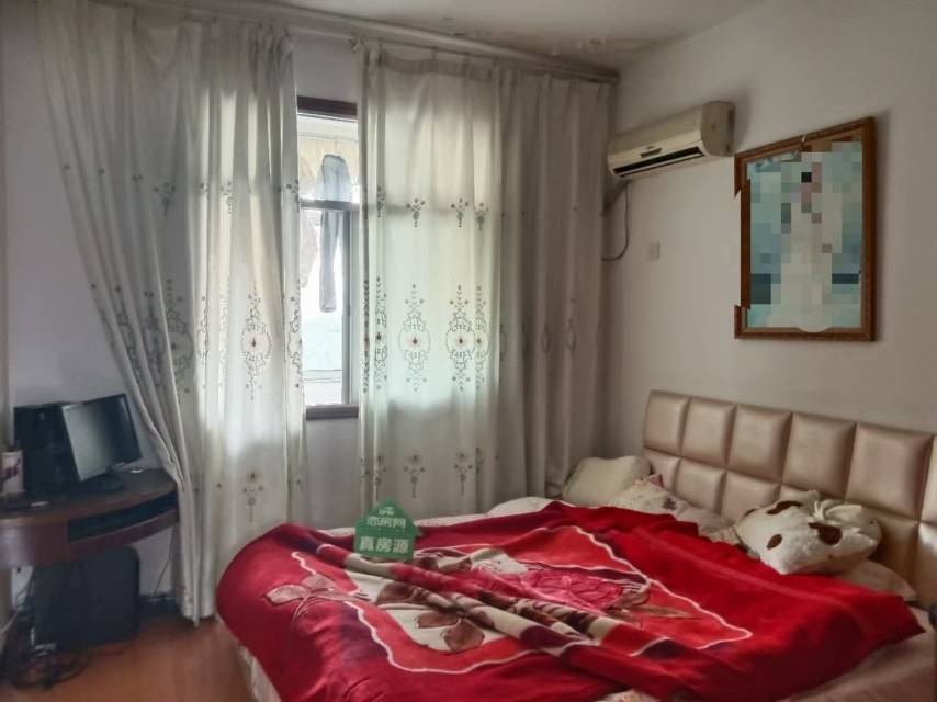 和平小区，3室2厅1卫，110.42㎡，普装 二手房