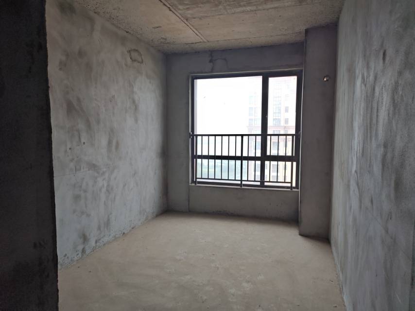 上海城，2室2厅1卫，91.05㎡，毛坯，售价25万 二手房