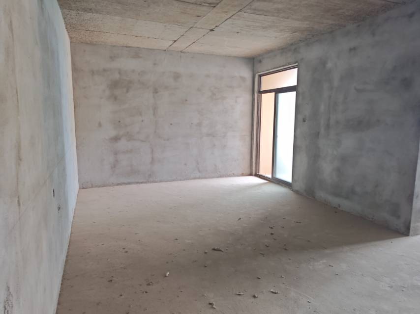 上海城，2室2厅1卫，91.05㎡，毛坯，售价25万 二手房