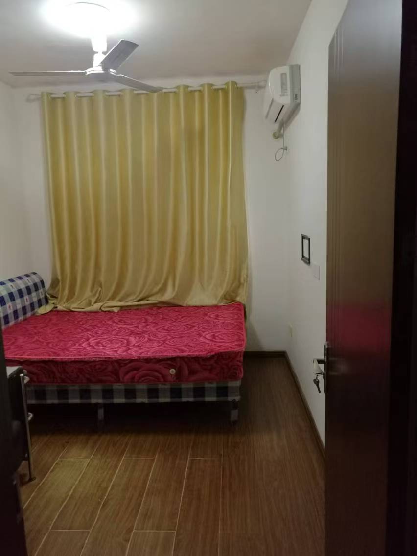 陈家花园，2室2厅1卫，60㎡，简装，租金750元/月 二手房