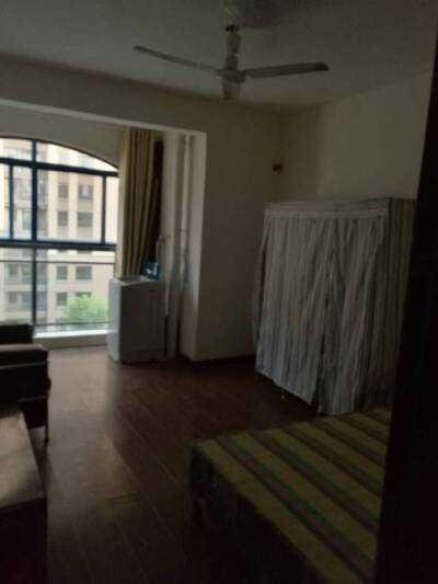 陈家花园，2室2厅1卫，60㎡，简装，租金750元/月