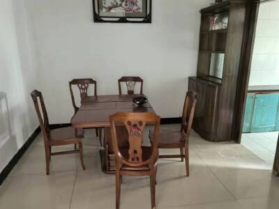 葡萄园小区，2室2厅1卫，100.00㎡，简装，租金1000.00元/月