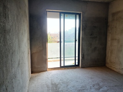 新加坡国际健康城，5室2厅2卫，139.97㎡，毛坯，售价120.00万