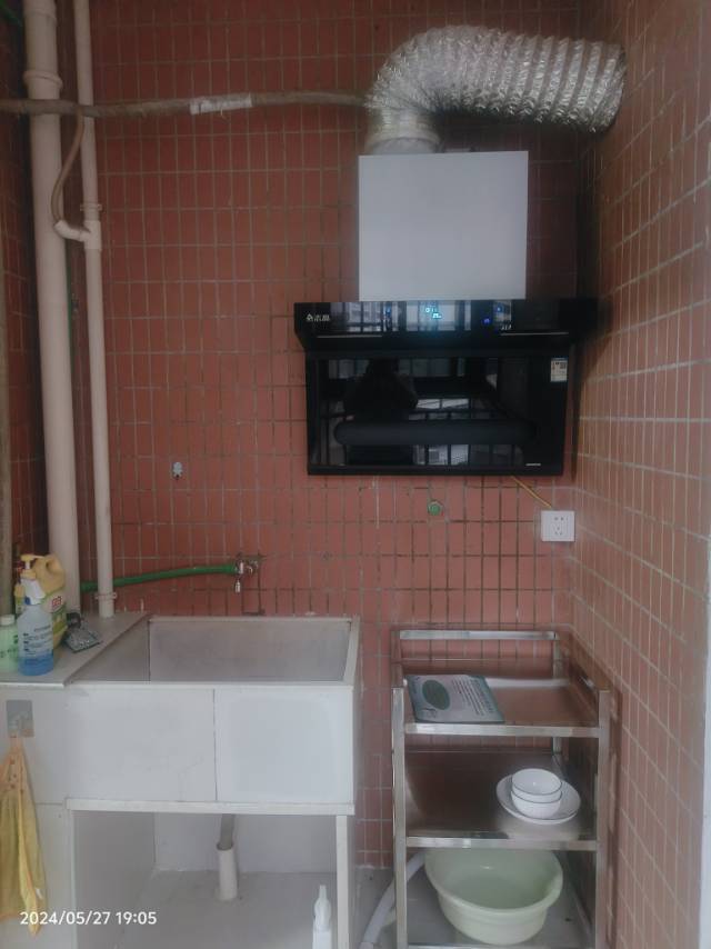 香江明珠，1室1厅1卫，30㎡，简装，租金650元/月 租房