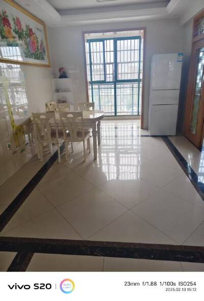 翰林世家，3室2厅2卫，130㎡，普装，租金1500.00元/月