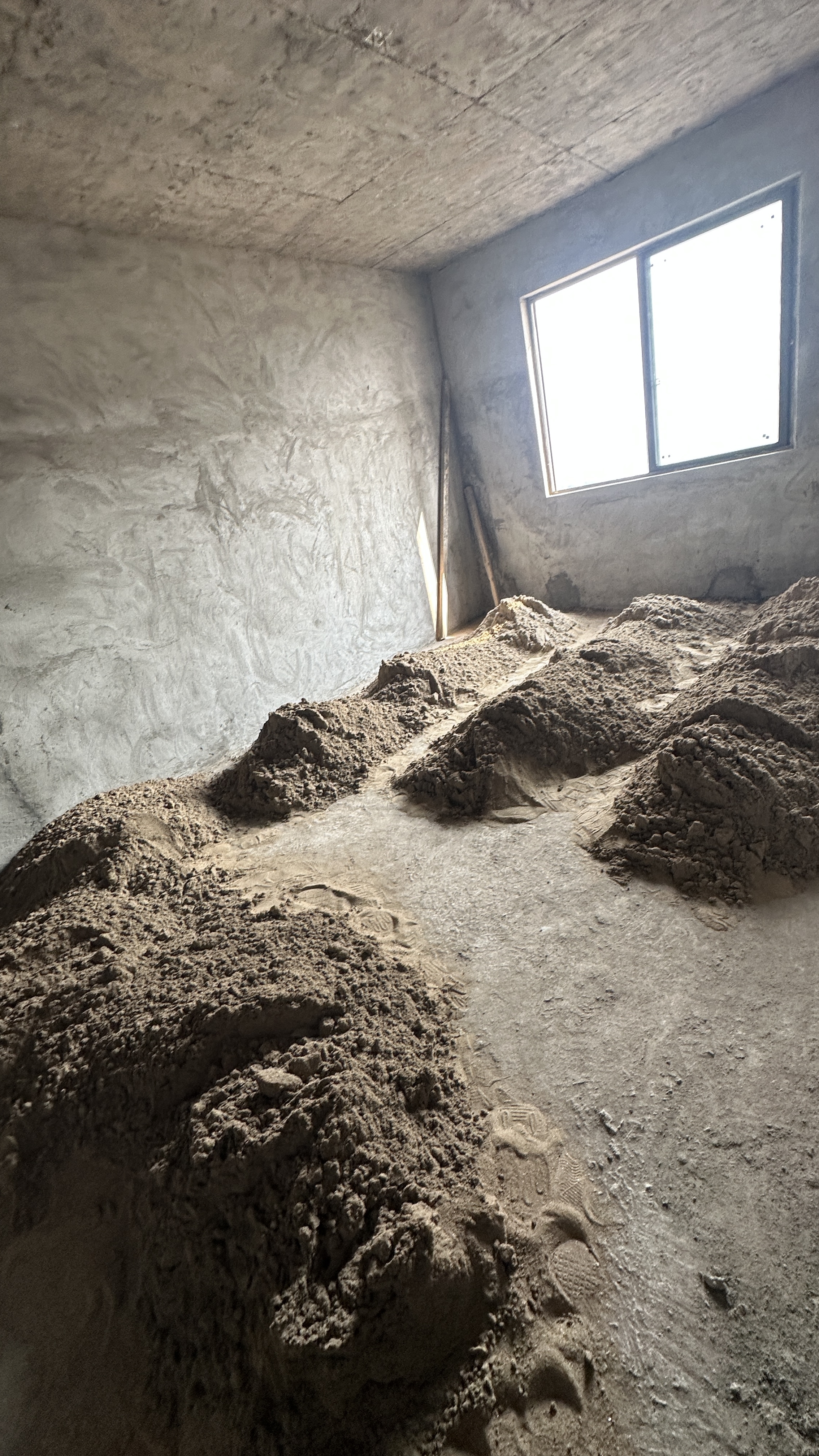 富鑫春天，3室2厅2卫，134.30㎡，毛坯，售价46.8万 二手房