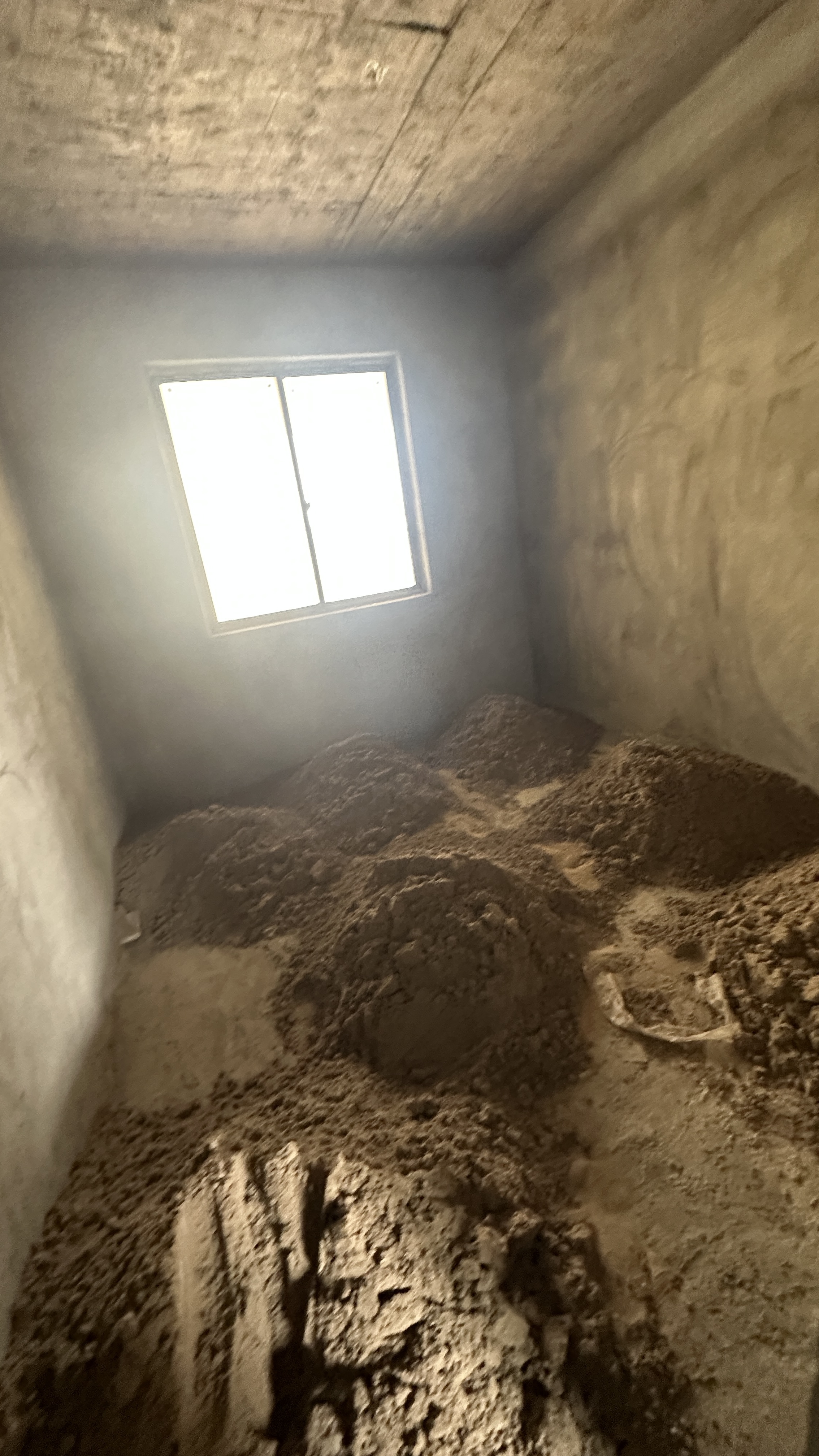 富鑫春天，3室2厅2卫，134.30㎡，毛坯，售价46.8万 二手房