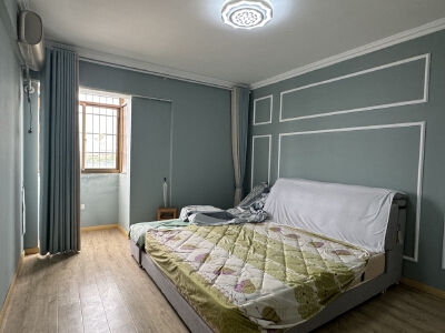 香江明珠，3室2厅2卫，132.46㎡，精装，售价39.8万