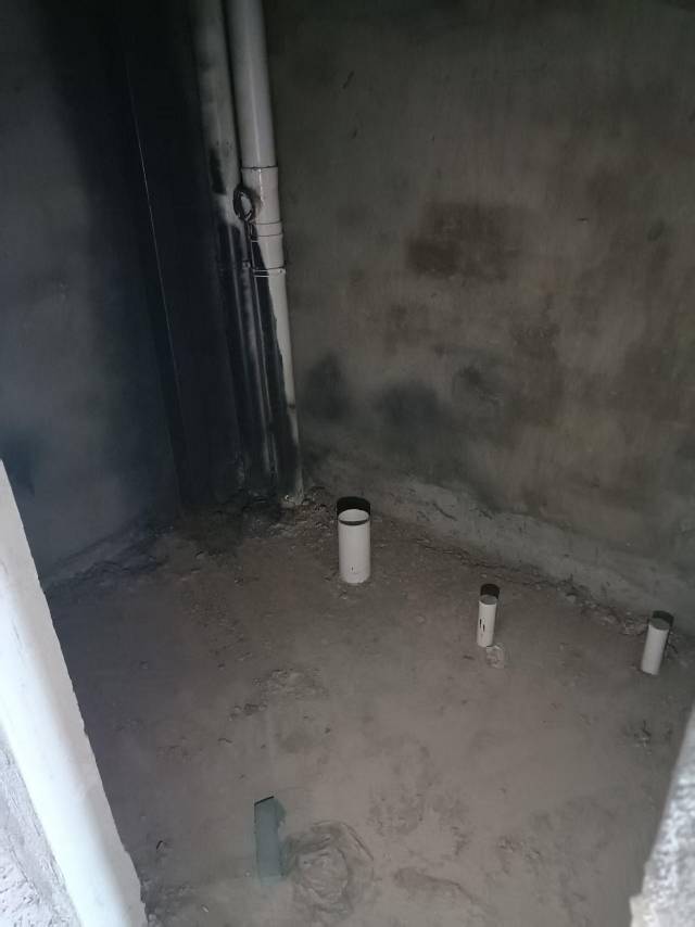 学府广场公寓，1室1厅1卫，36.47㎡，毛坯，售价11万 二手房