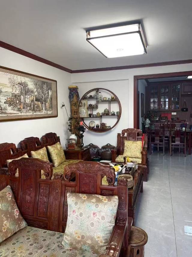 金涛国际华城，2室2厅1卫，87㎡，精装，售价39.8万 二手房