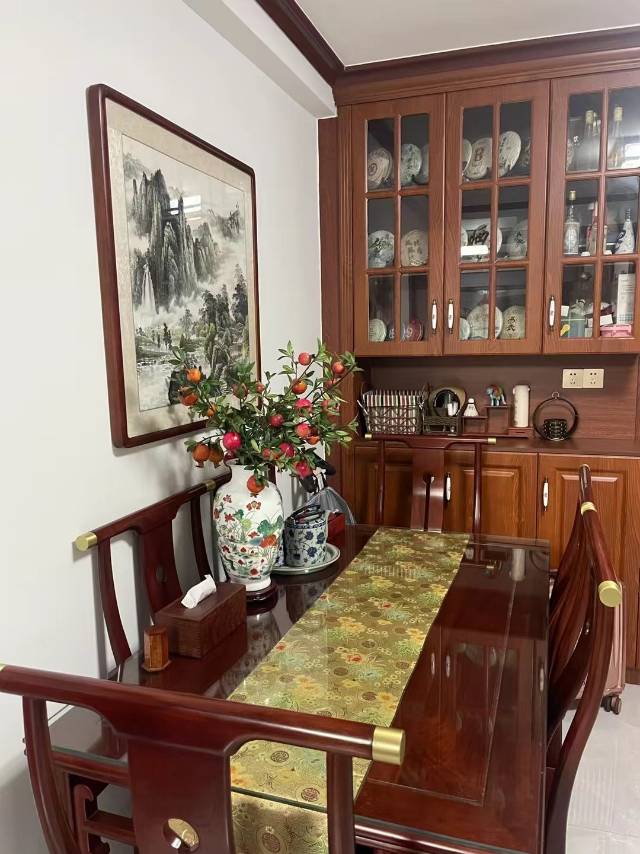 金涛国际华城，2室2厅1卫，87㎡，精装，售价39.8万 二手房