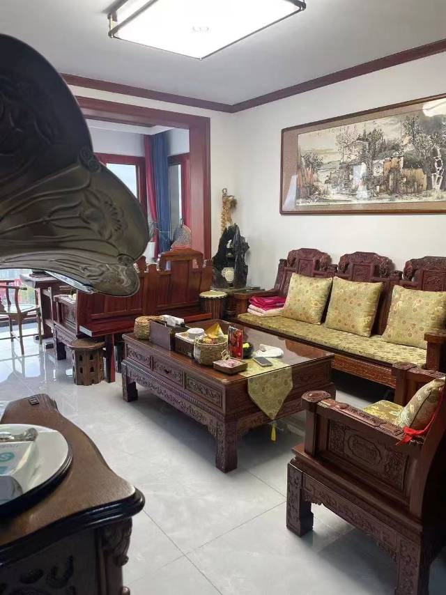 金涛国际华城，2室2厅1卫，87㎡，精装，售价39.8万 二手房