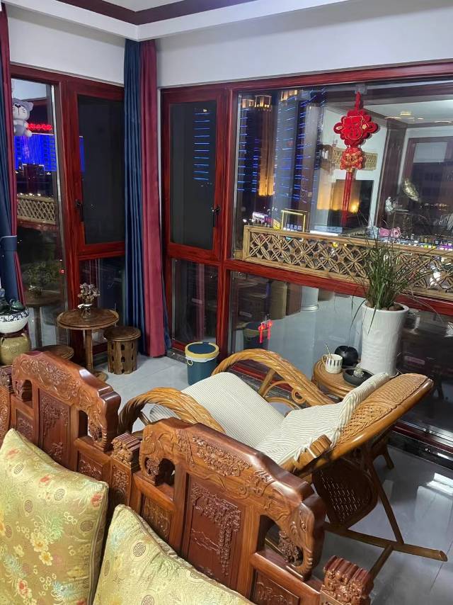 金涛国际华城，2室2厅1卫，87㎡，精装，售价39.8万 二手房