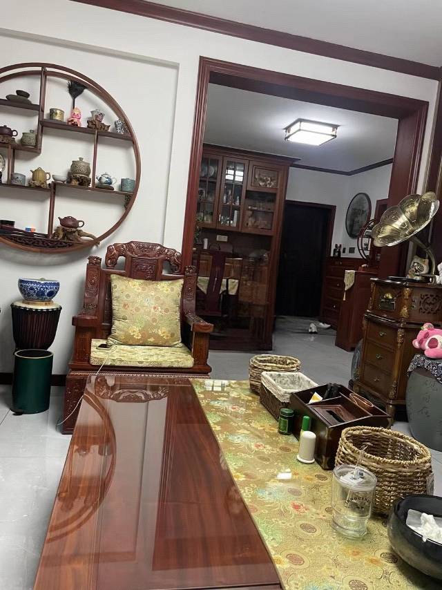 金涛国际华城，2室2厅1卫，87㎡，精装，售价39.8万 二手房