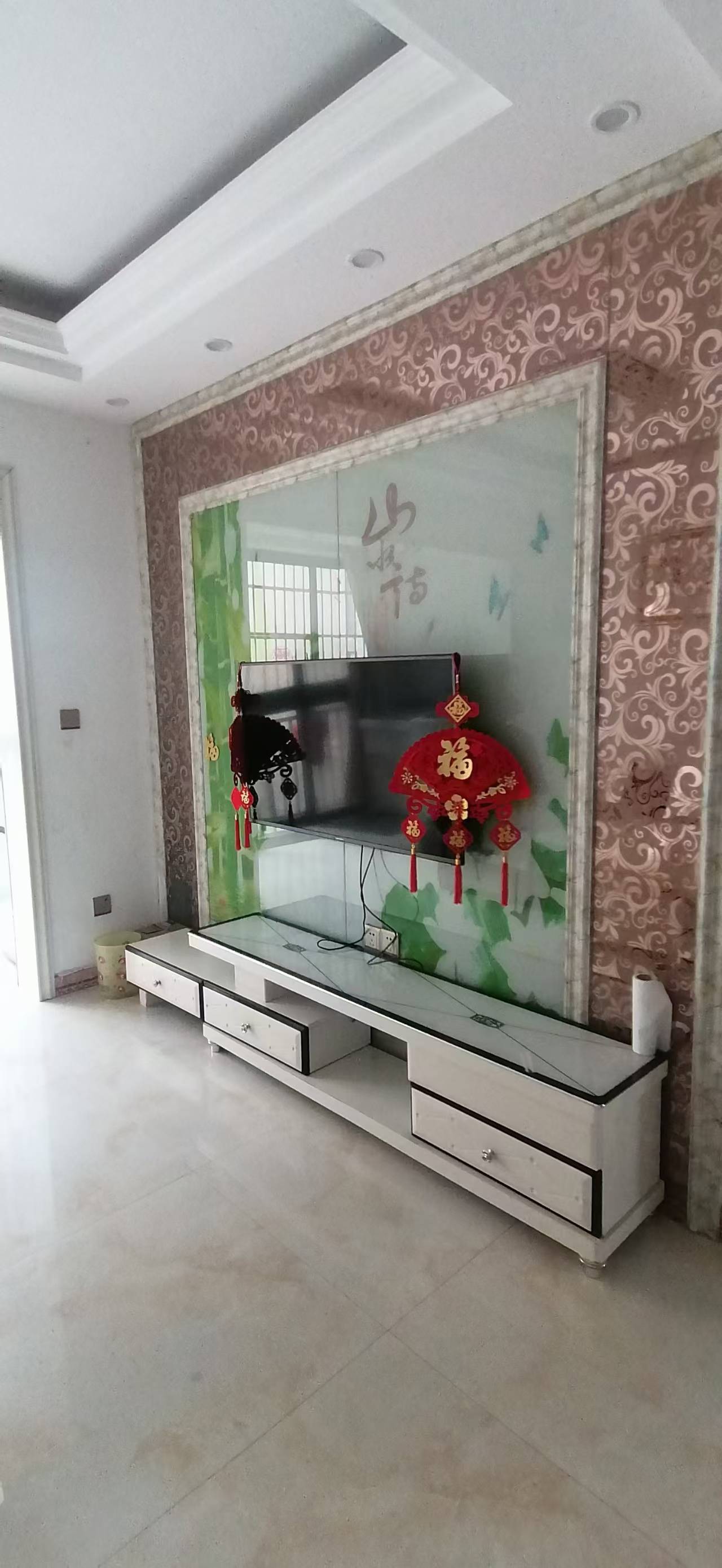 湖滨家园，3室2厅1卫，82.00㎡，简装，售价39万 二手房