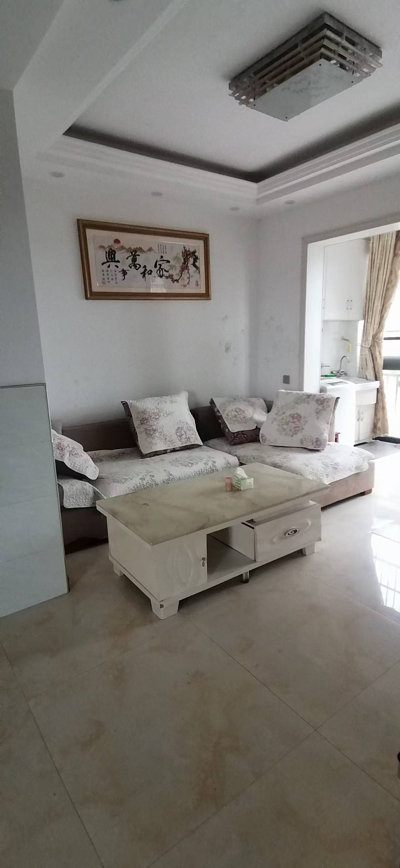 湖滨家园，3室2厅1卫，82.00㎡，简装，售价39万 二手房