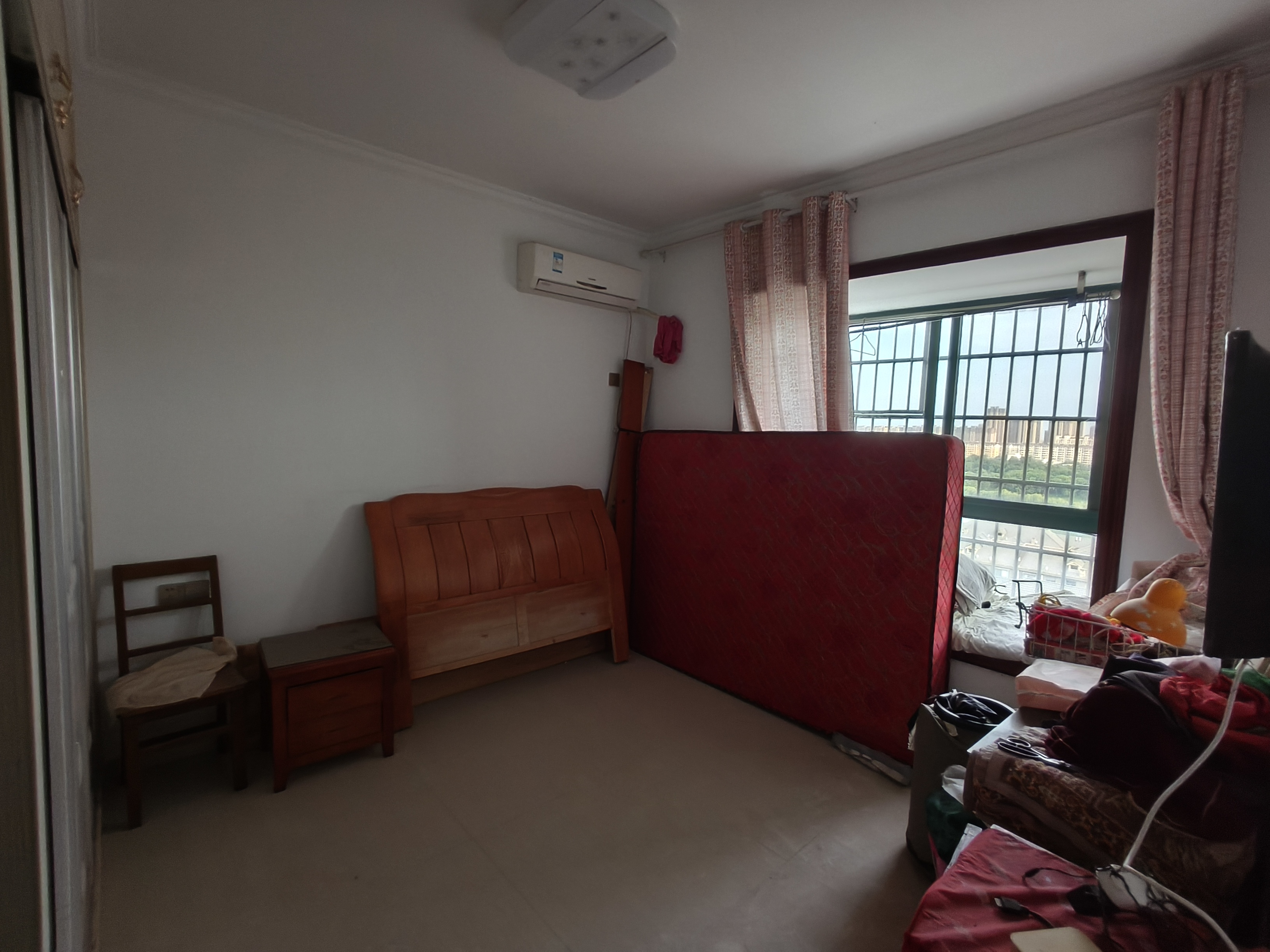 湖滨家园，3室2厅1卫，100.00㎡，普装，售价38.00万 二手房