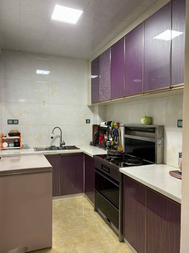 金涛国际华城，2室2厅2卫，89.52㎡，精装，售价41万 二手房