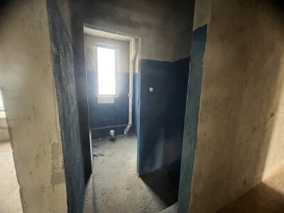 中航城春风里，4室2厅2卫，128.00㎡，毛坯，售价75万