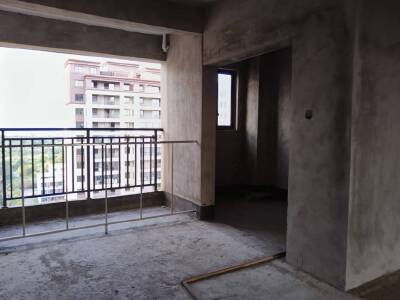 荷塘新城，4室2厅2卫，145.00㎡，毛坯，售价40万