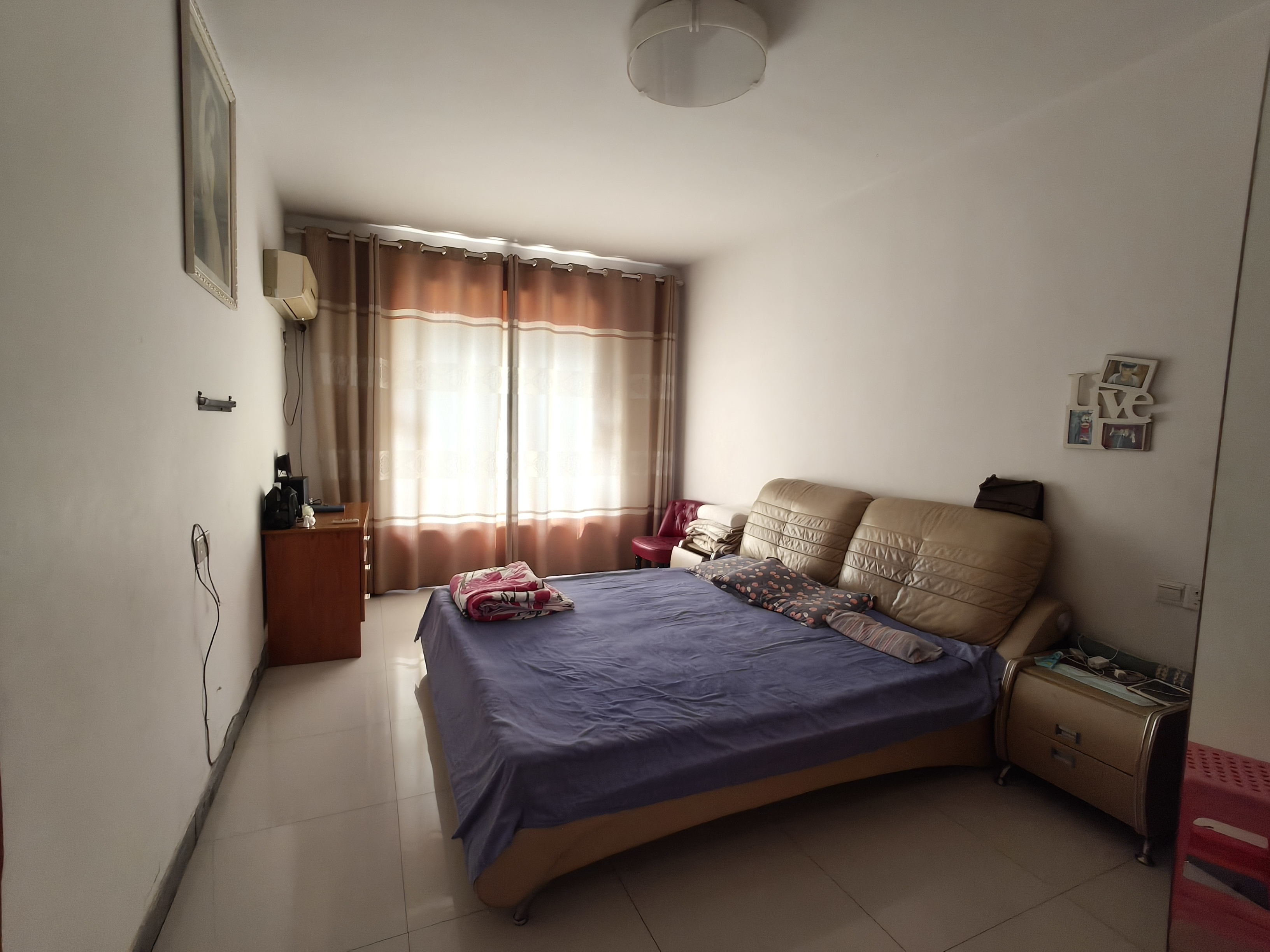 益和花园北区，4室2厅2卫，132.00㎡，简装，售价23.8万 二手房