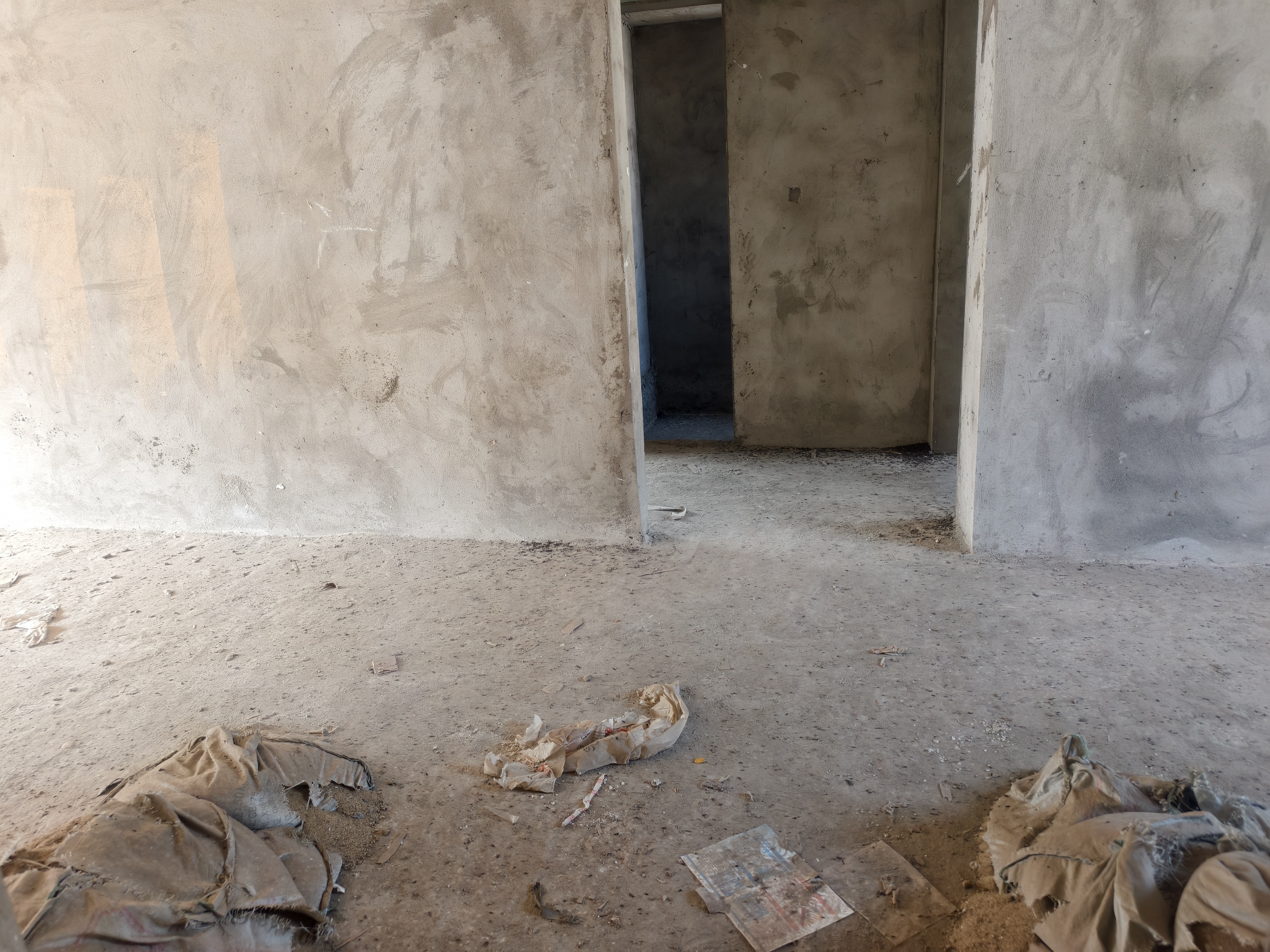 陈家花园，2室2厅1卫，80.00㎡，毛坯，售价20万 二手房