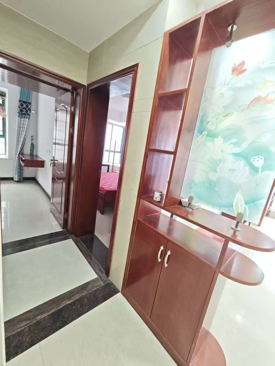 锦绣年华，3室2厅2卫，111.00㎡，简装，租金1000.00元/月 二手房