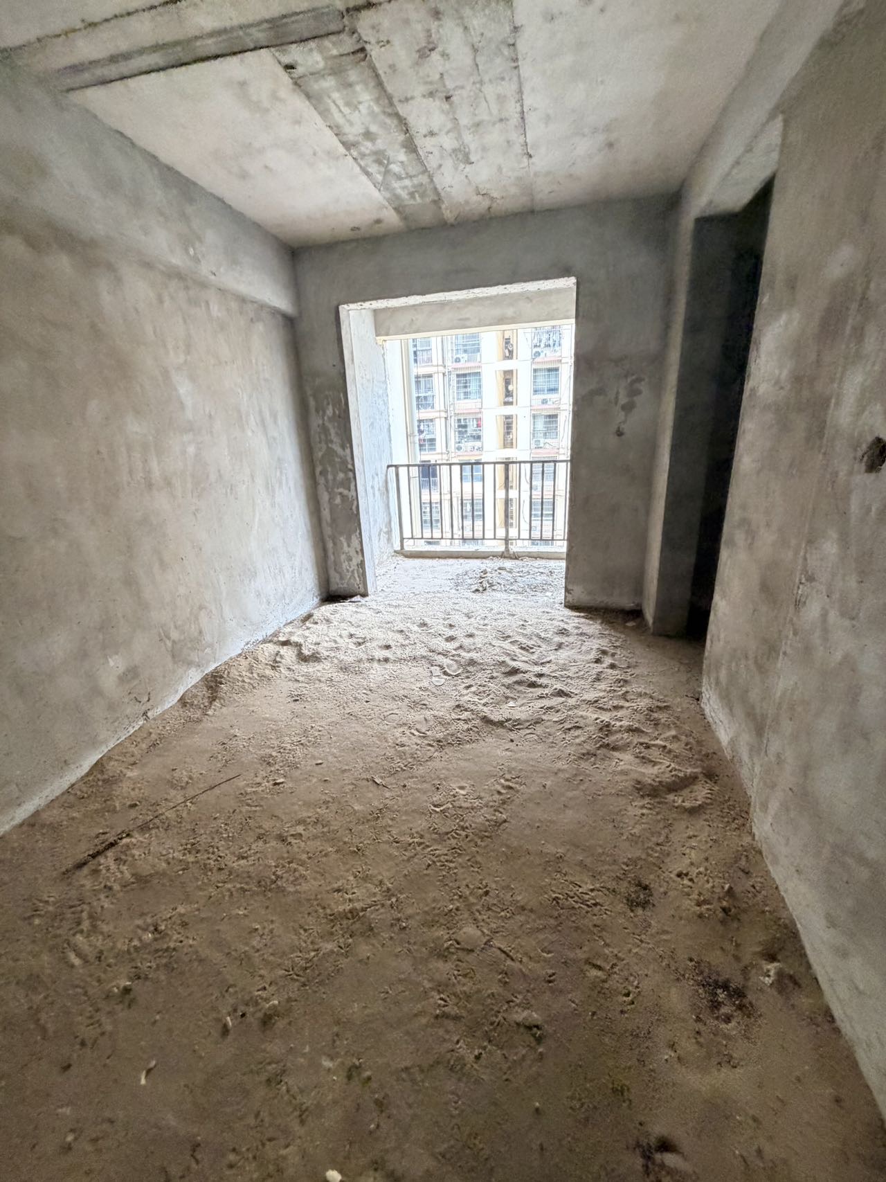 兴德顺景，3室2厅2卫，125.00㎡，售价35万 二手房