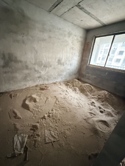 兴德顺景，3室2厅2卫，125.00㎡，售价35万