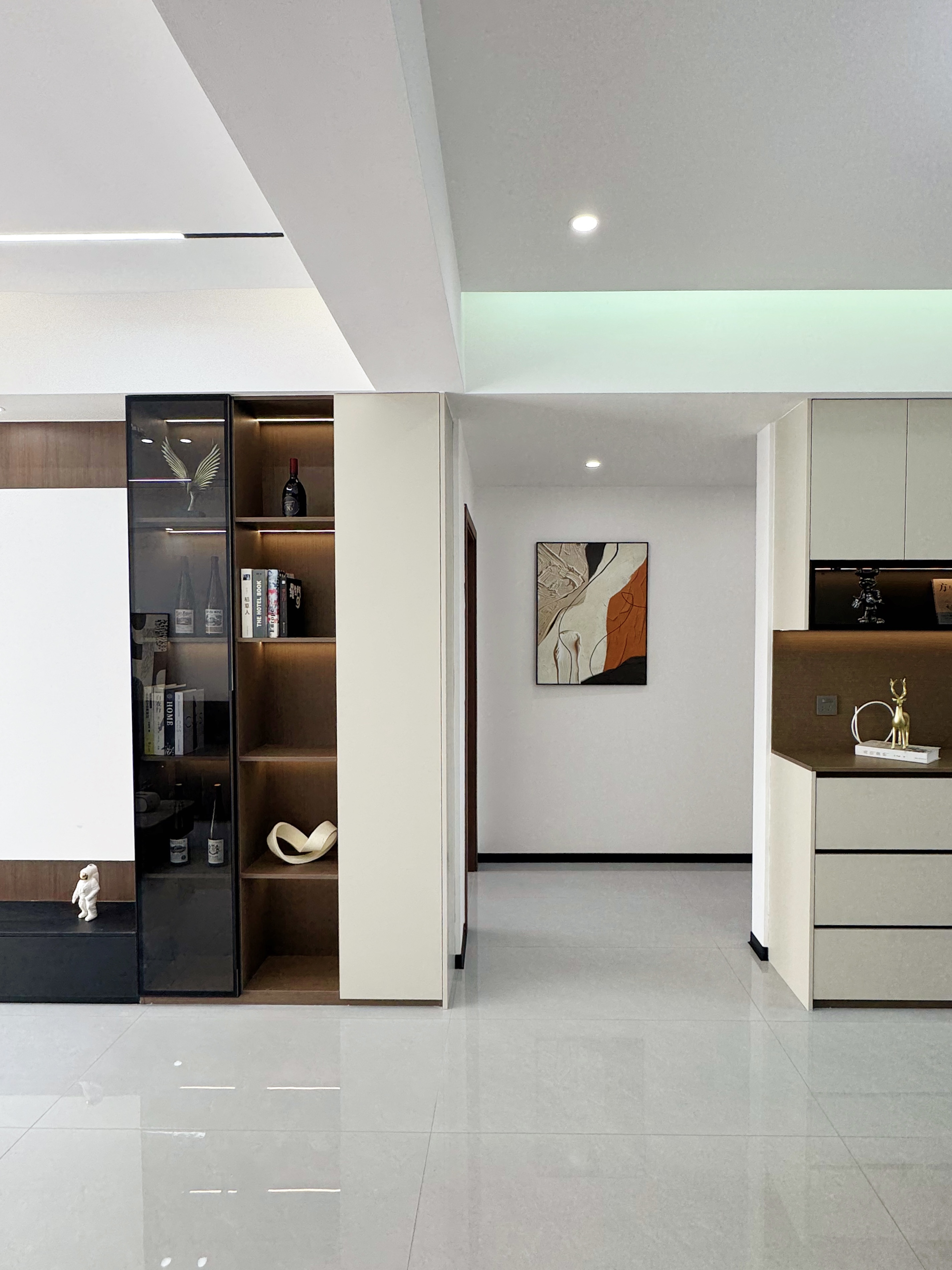 聚贤锦园，3室2厅2卫，123.99㎡，精装，售价59.80万 二手房