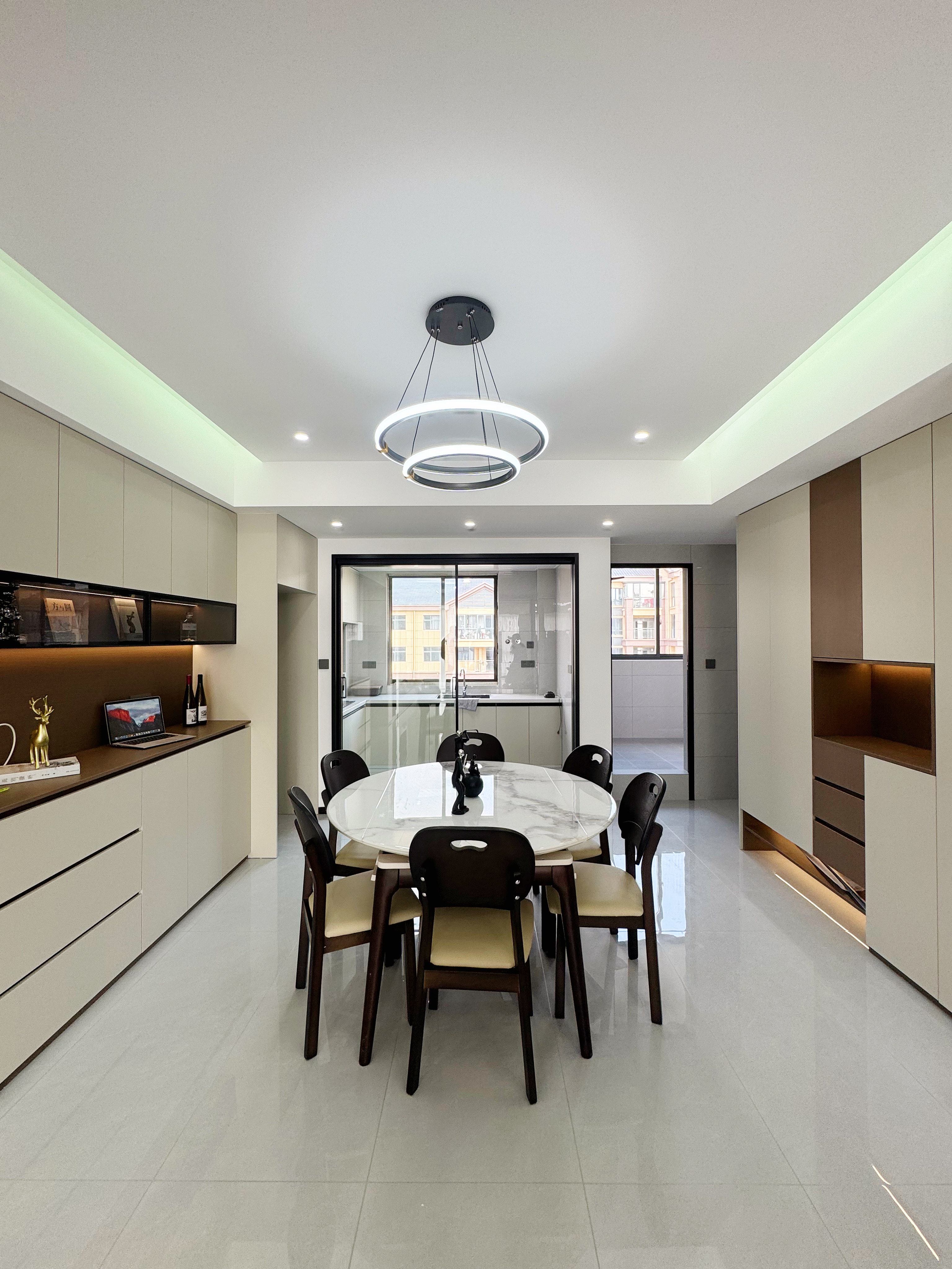 聚贤锦园，3室2厅2卫，123.99㎡，精装，售价59.80万 二手房