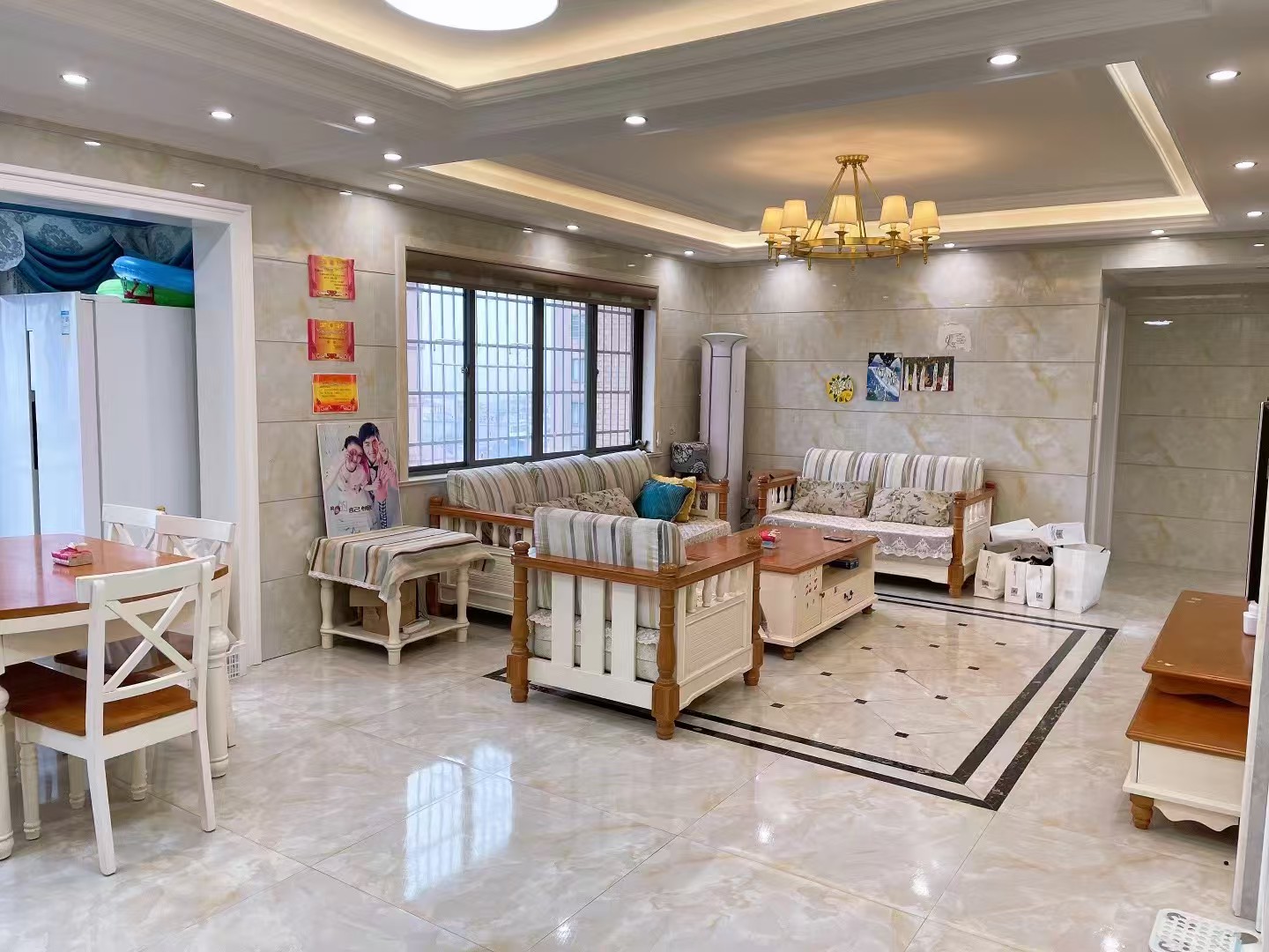 天湖郦都，3室2厅3卫，143.68㎡，精装，售价48万 二手房