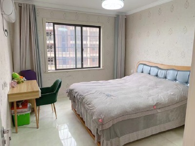 天湖郦都，3室2厅3卫，143.68㎡，精装，售价48万