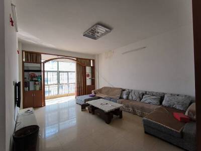 碧水华庭一期，3室2厅2卫，131.27㎡，简装，售价28.80万