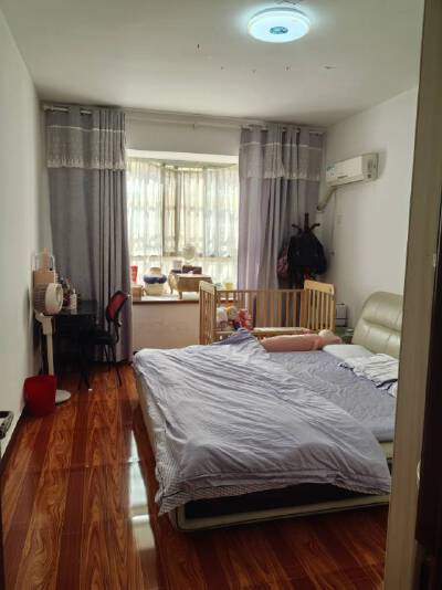 益和花园雅士居，3室2厅1卫，128.73㎡，简装，售价35万